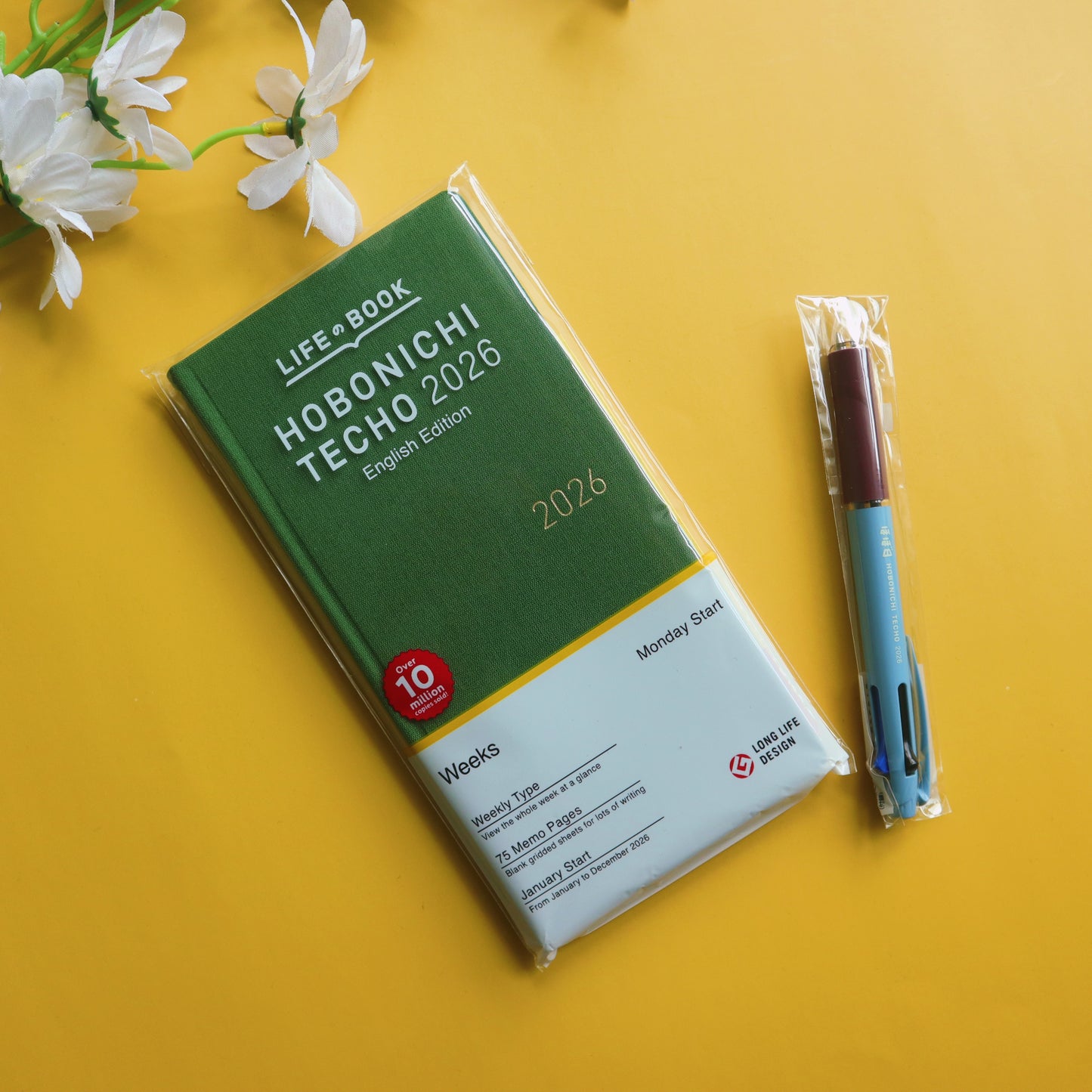 Hobonichi Weeks Colors 2026 - January/April Start- English/Japanese