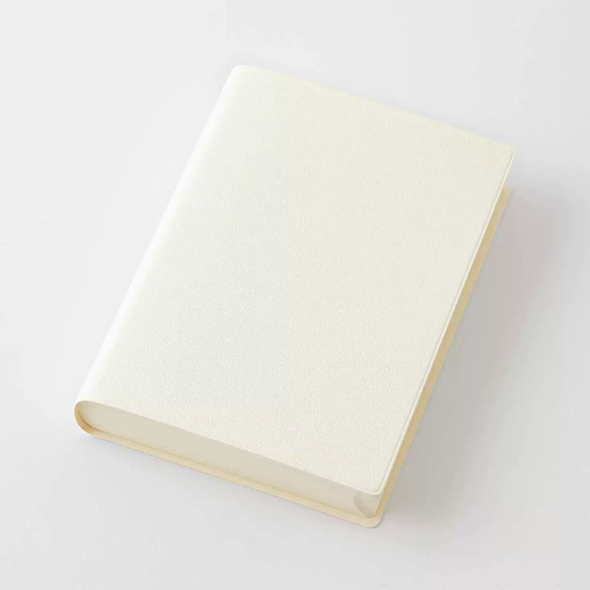 Midori MD Notebook Diary 2027 - 1 Page Per Day A6/A5/Square