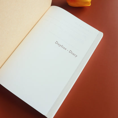 CRENA A6/A5 DayFree Diary [UNDATED] - White/Brown/Black