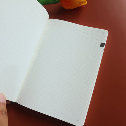 CRENA A6/A5 DayFree Diary [UNDATED] - White/Brown/Black